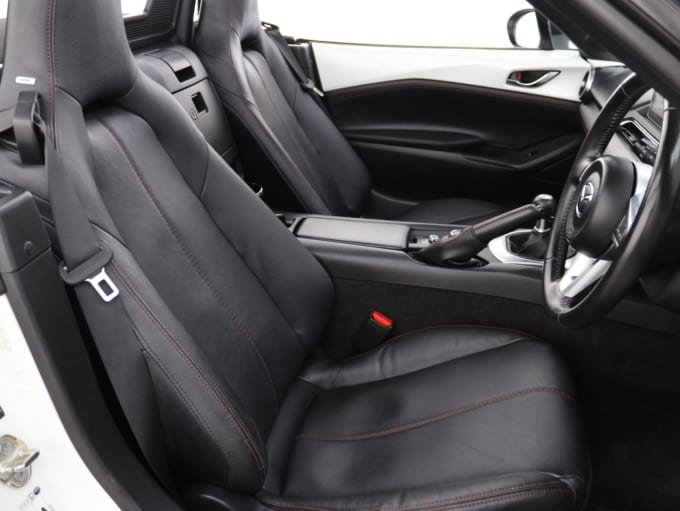 2025 Mazda Mx-5