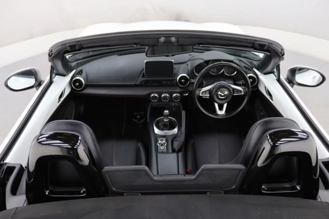 2025 Mazda Mx-5