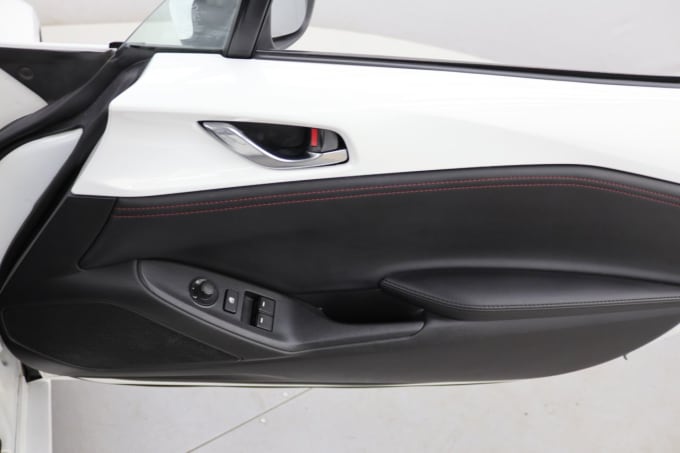 2025 Mazda Mx-5