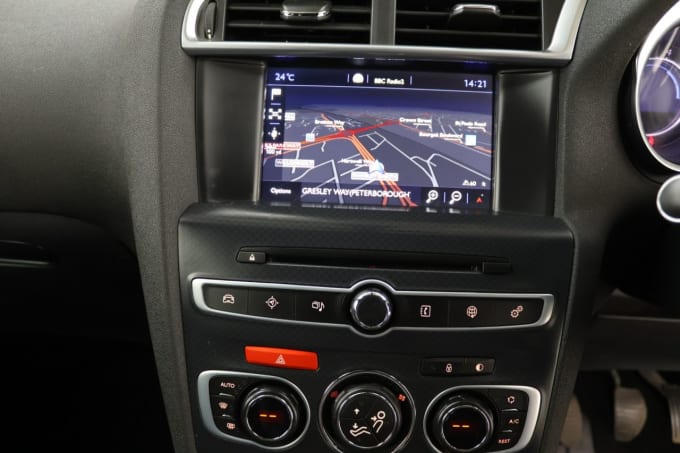 2025 Ds Automobiles Ds 3