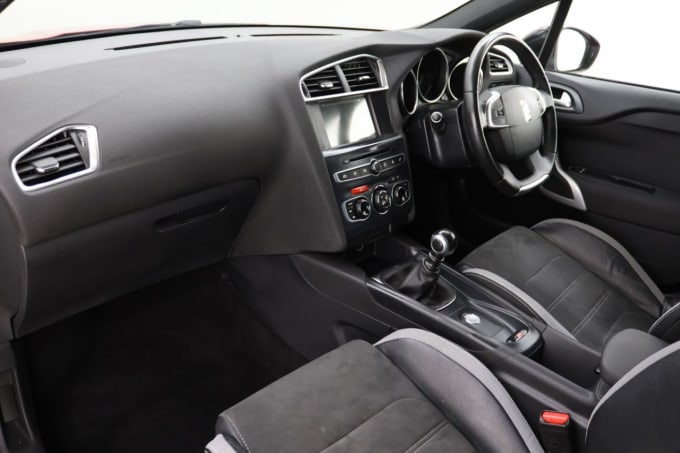 2025 Ds Automobiles Ds 3