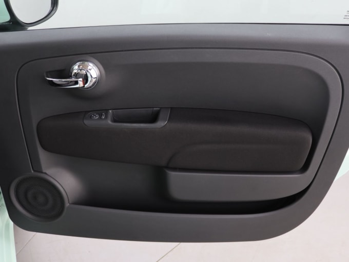 2025 Fiat 500
