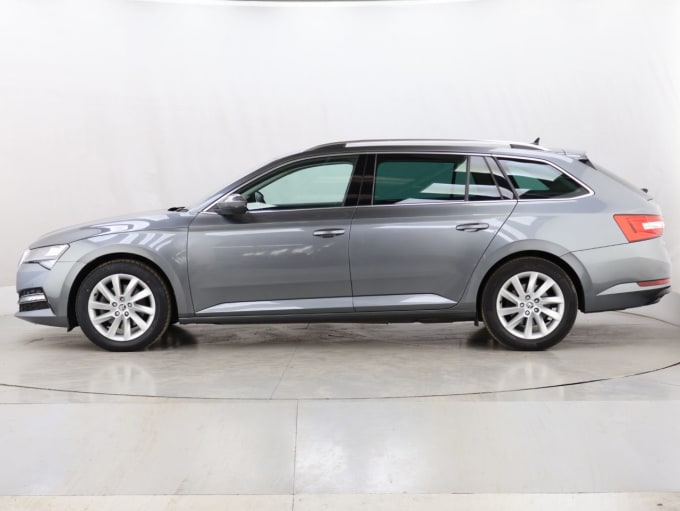2025 Skoda Superb