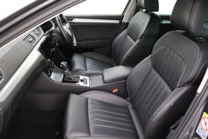 2025 Skoda Superb