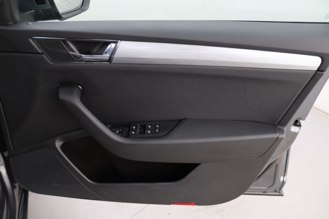2025 Skoda Superb