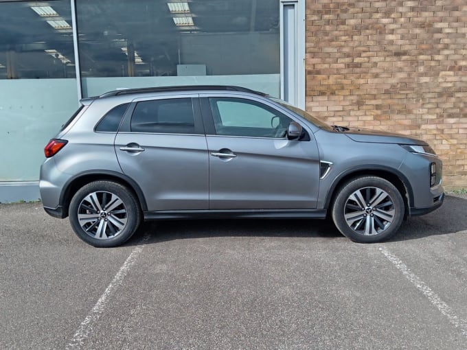2025 Mitsubishi Asx
