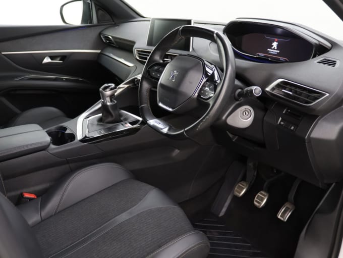 2025 Peugeot 3008