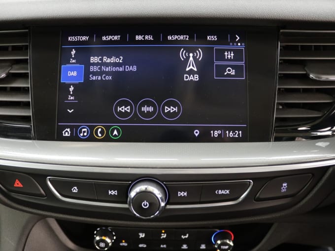 2025 Vauxhall Insignia