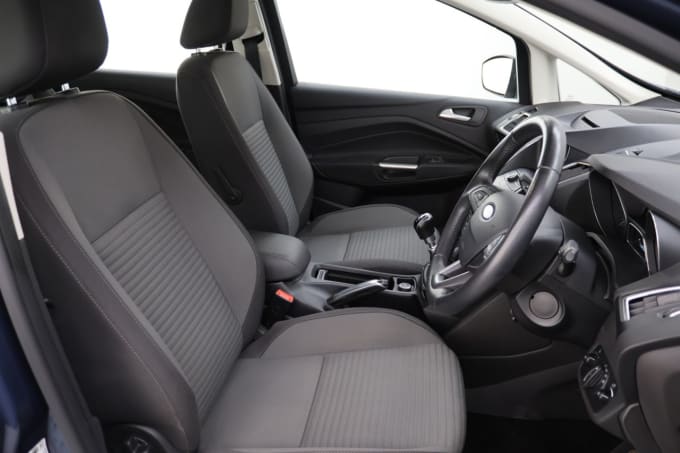 2025 Ford Grand C-max