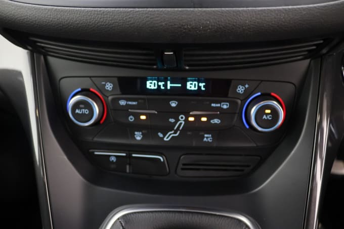 2025 Ford Grand C-max