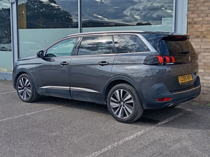 2025 Peugeot 5008