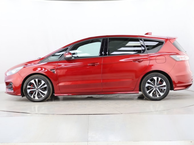 2025 Ford S-max