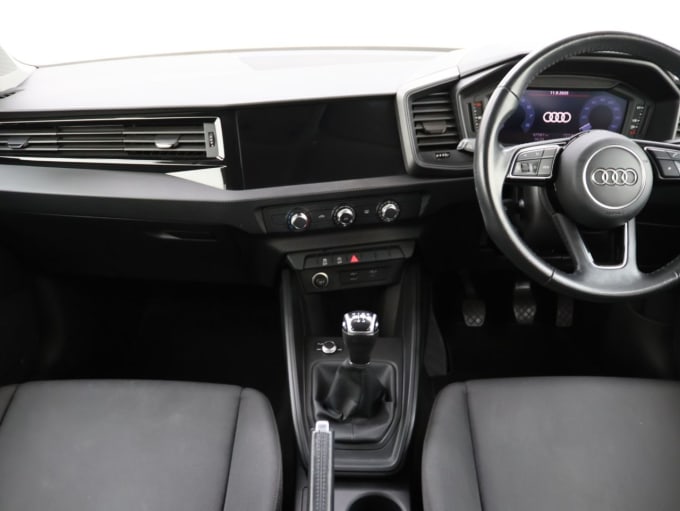 2025 Audi A1