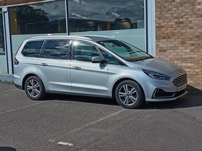2025 Ford Galaxy