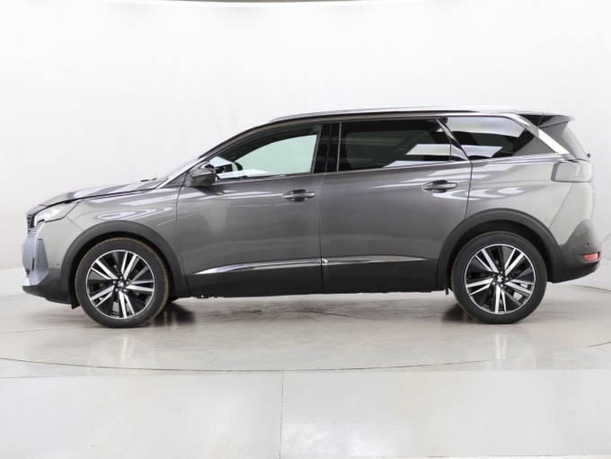 2021 Peugeot 5008