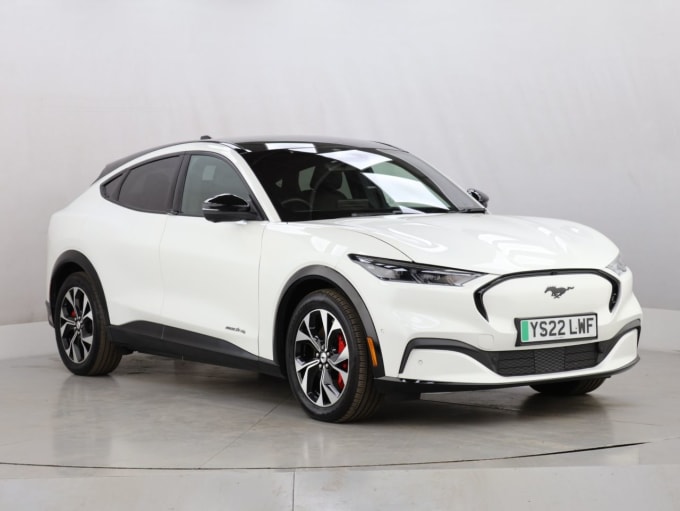 2022 Ford Mustang Mach-e