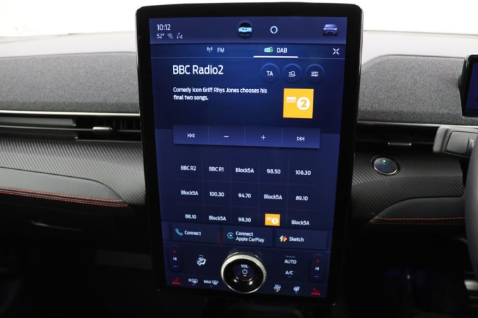 2022 Ford Mustang Mach-e