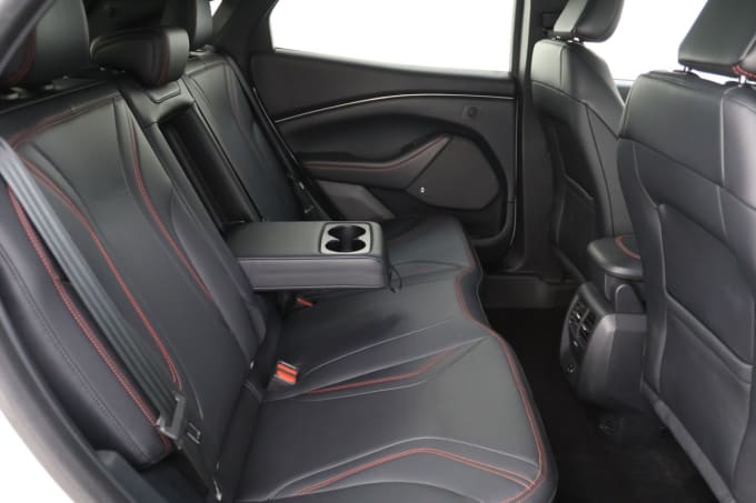 2022 Ford Mustang Mach-e