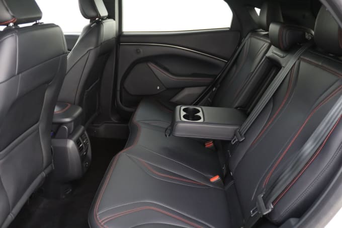 2022 Ford Mustang Mach-e