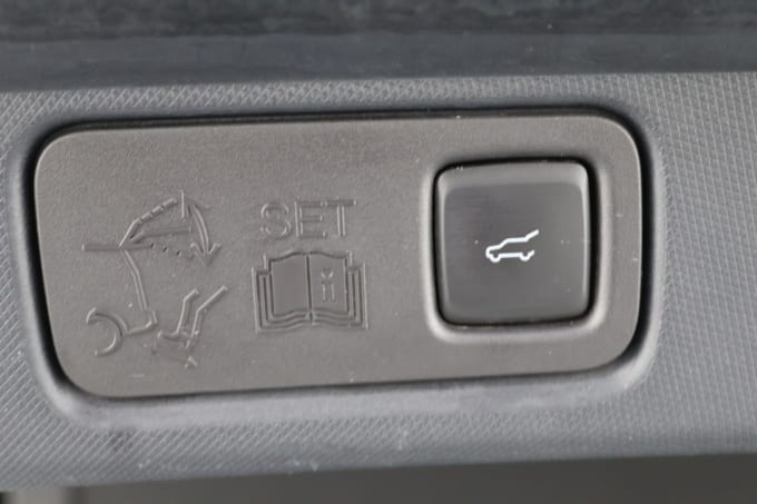 2022 Ford Mustang Mach-e