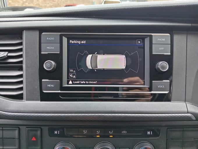 2020 Volkswagen Transporter Shuttle