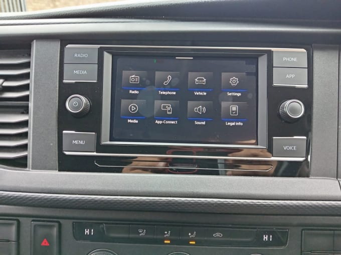 2020 Volkswagen Transporter Shuttle