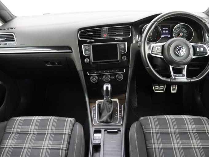 2016 Volkswagen Golf