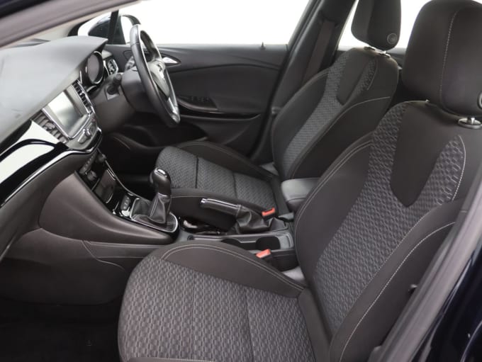 2018 Vauxhall Astra