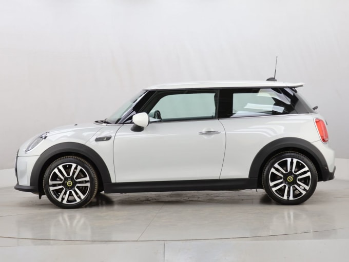 2021 Mini Electric Hatch
