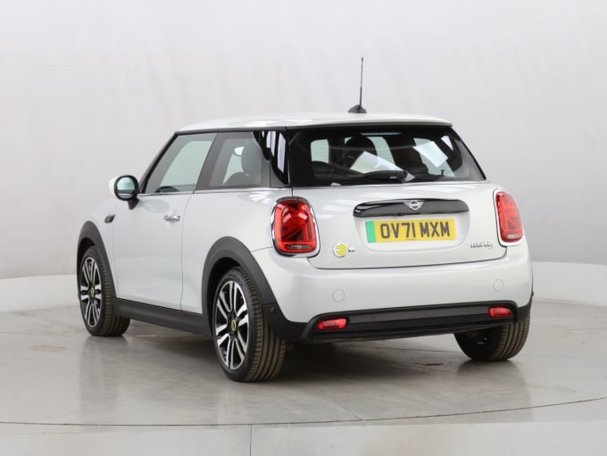 2021 Mini Electric Hatch