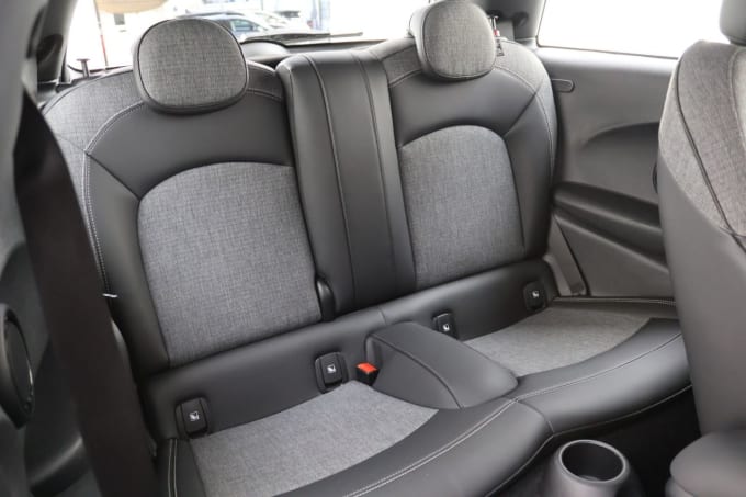 2021 Mini Electric Hatch