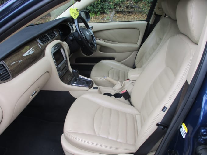 2009 Jaguar X-type