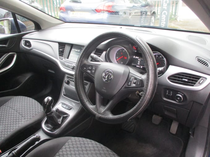 2017 Vauxhall Astra