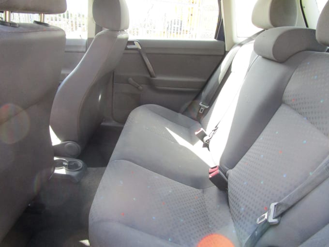 2004 Volkswagen Polo