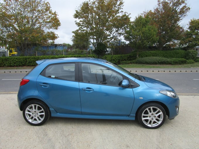 2012 Mazda Mazda2