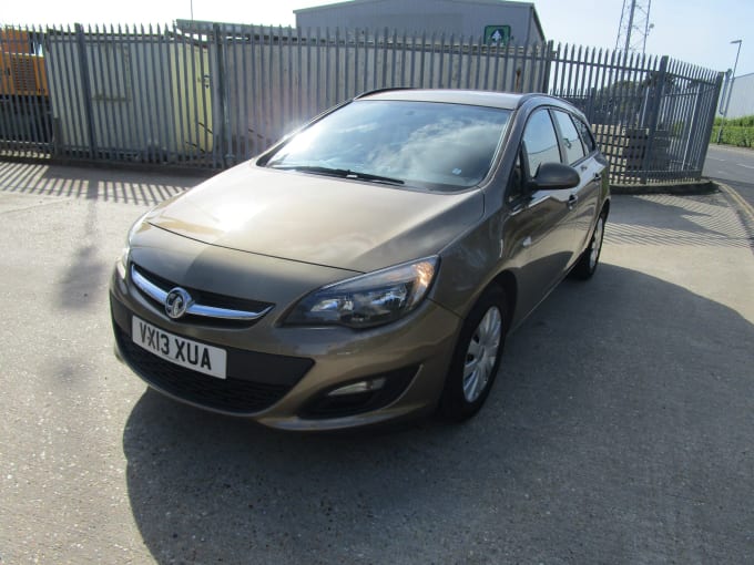 2013 Vauxhall Astra