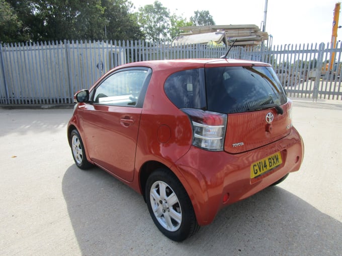 2014 Toyota Iq