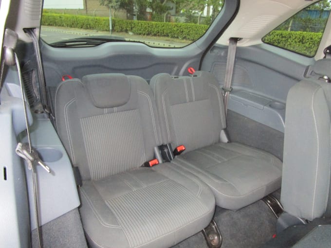 2011 Ford Grand C-max