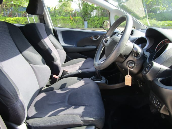 2011 Honda Jazz
