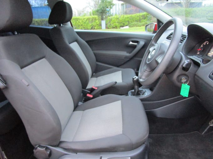 2013 Volkswagen Polo