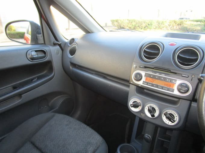 2013 Mitsubishi Colt