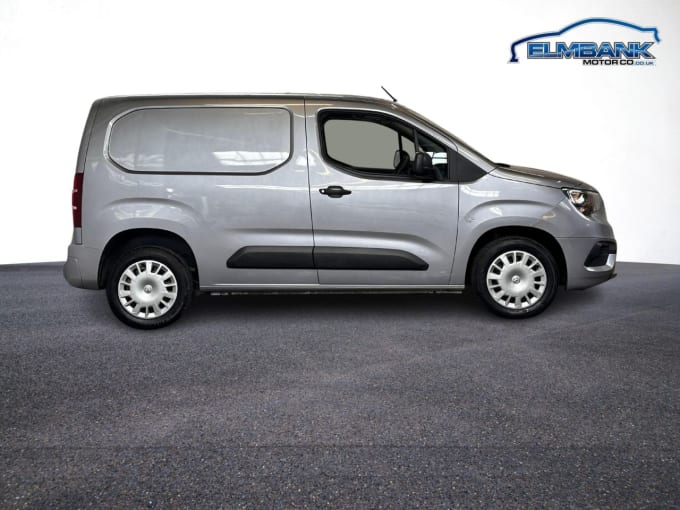 2025 Vauxhall Combo