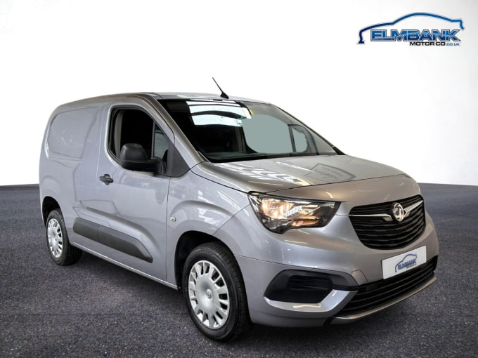 2025 Vauxhall Combo