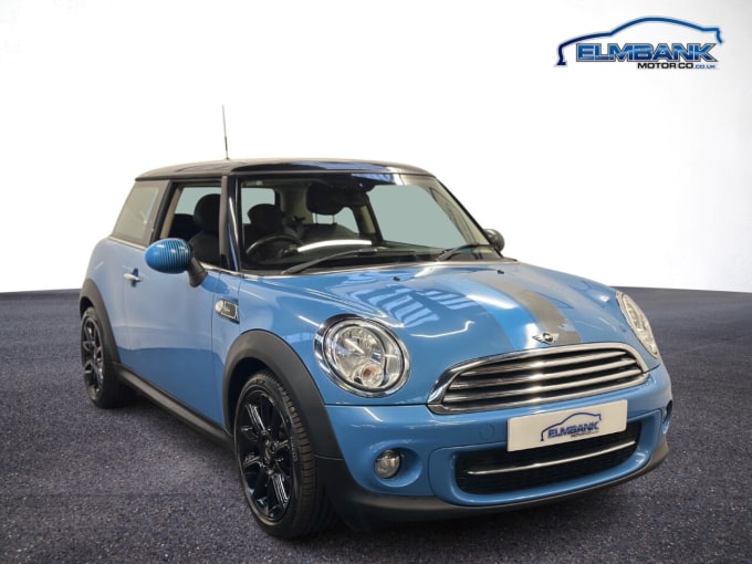 2025 Mini Hatch