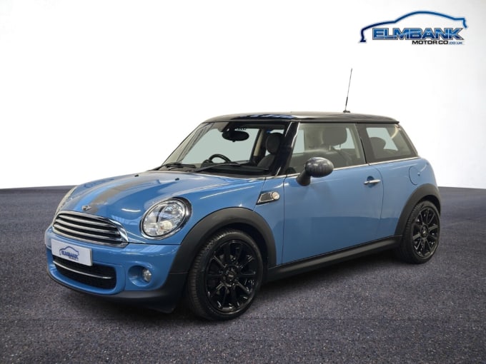 2025 Mini Hatch