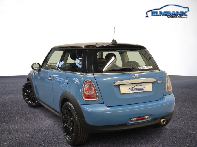 2025 Mini Hatch