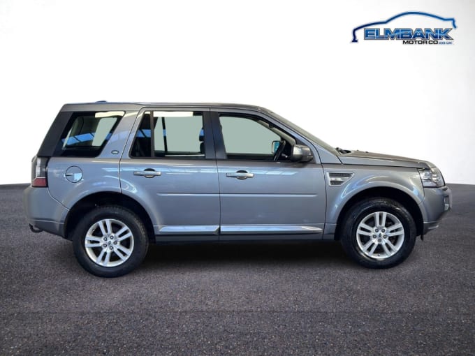 2025 Land Rover Freelander 2