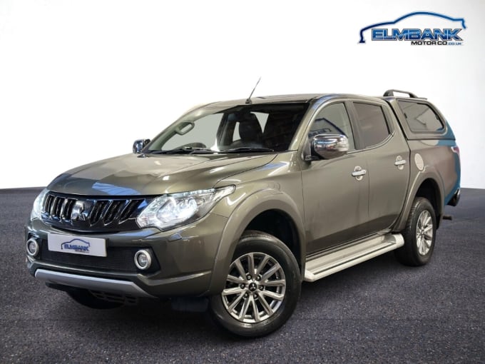 2025 Mitsubishi L200