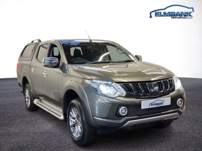 2025 Mitsubishi L200