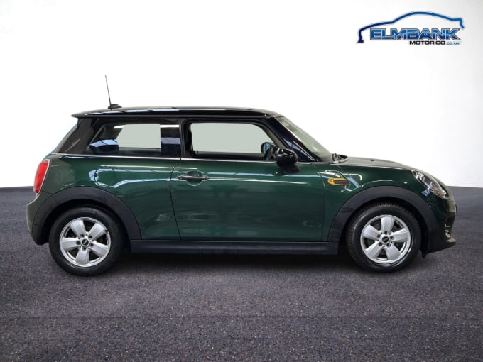 2025 Mini Hatch